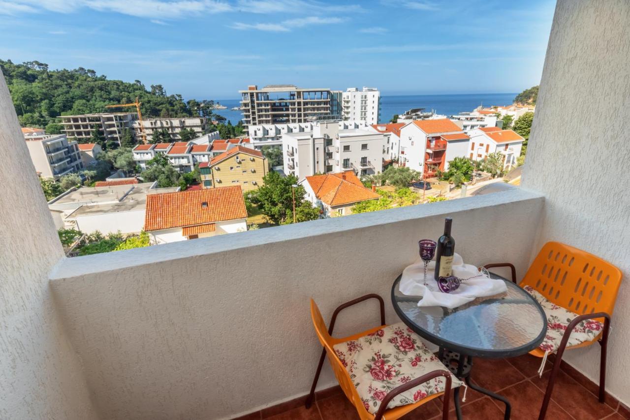 Apartments Pod Lozom With Seaview Petrovac na moru Zimmer foto