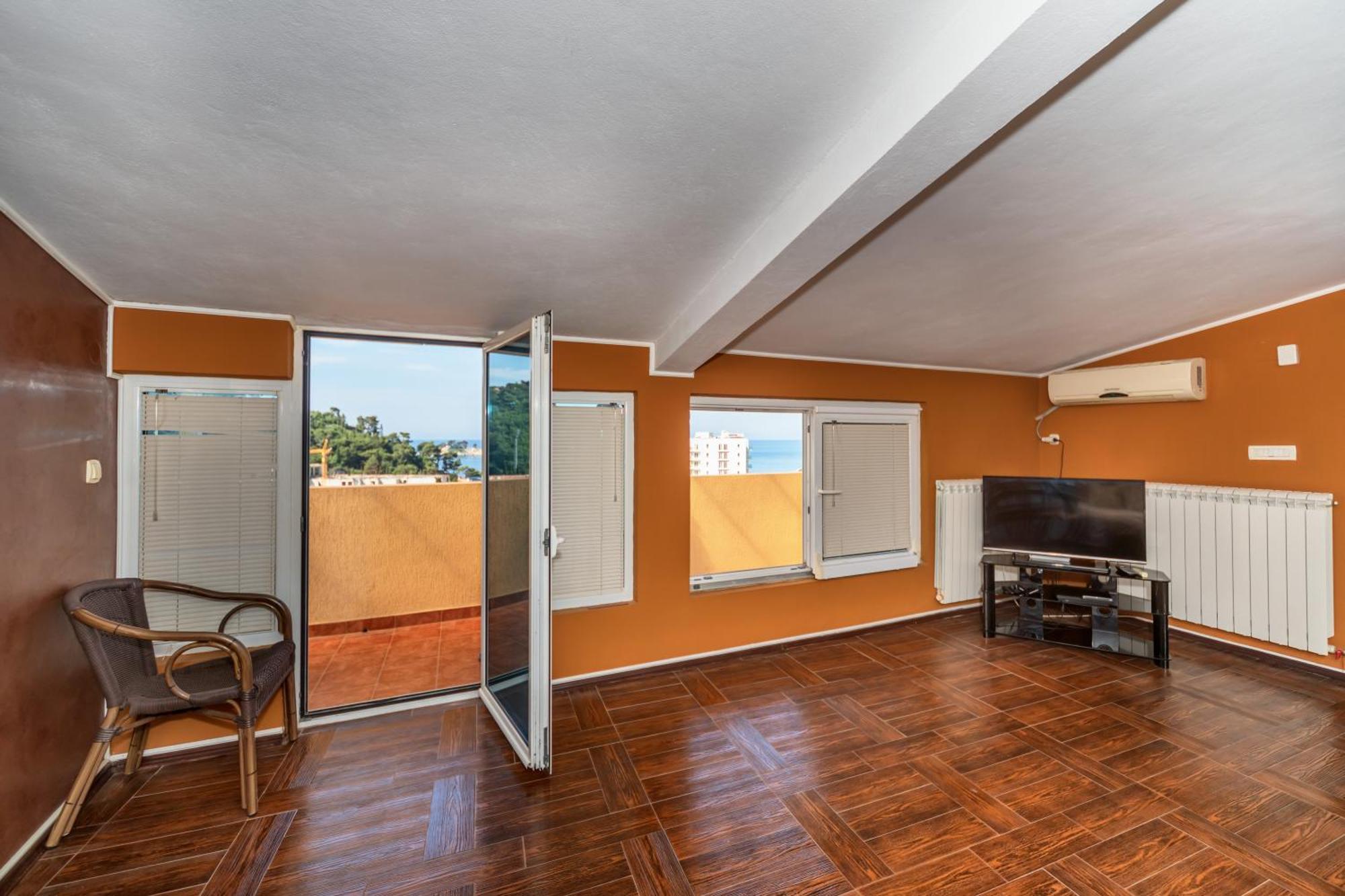 Apartments Pod Lozom With Seaview Petrovac na moru Zimmer foto