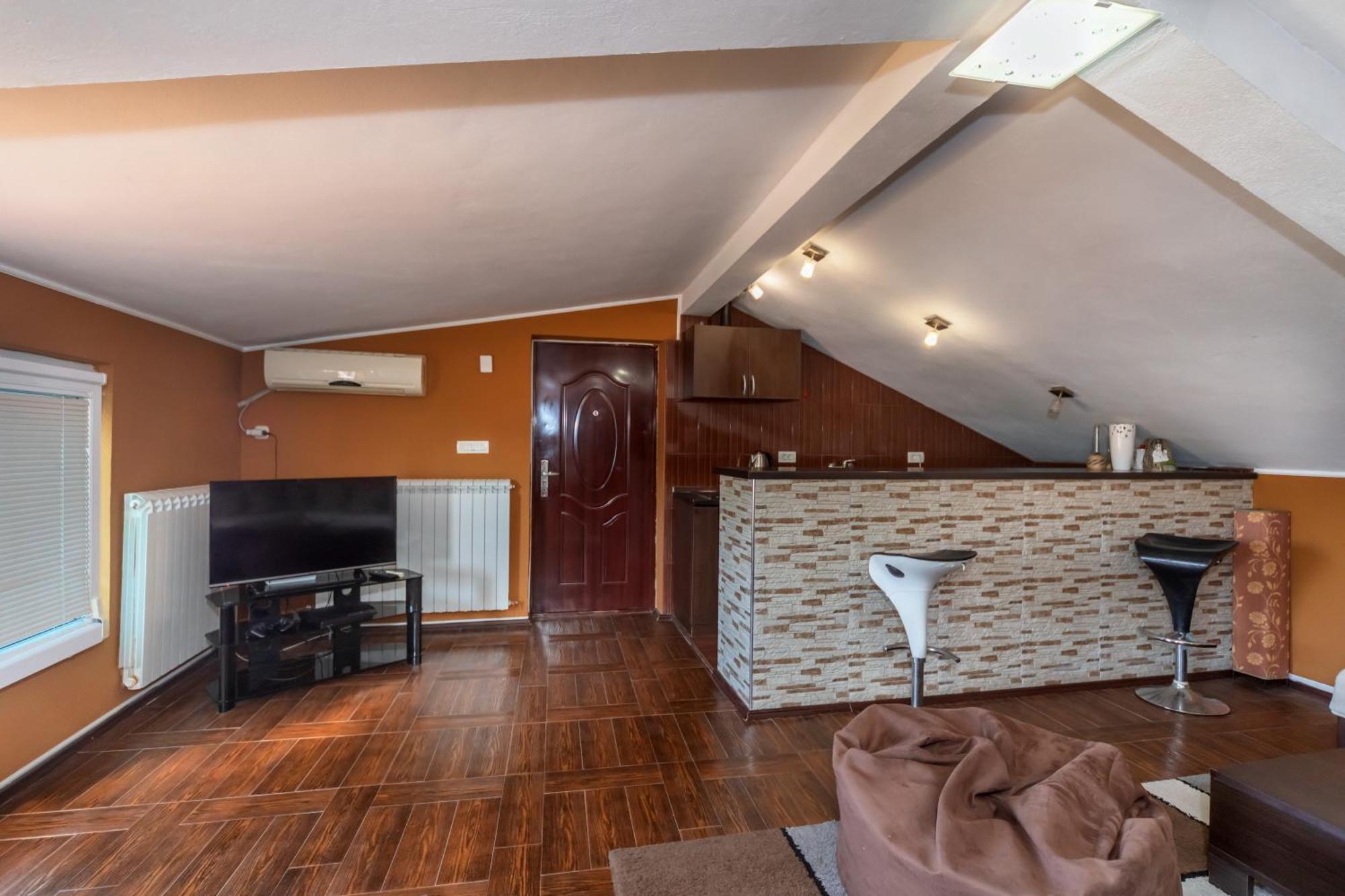Apartments Pod Lozom With Seaview Petrovac na moru Zimmer foto