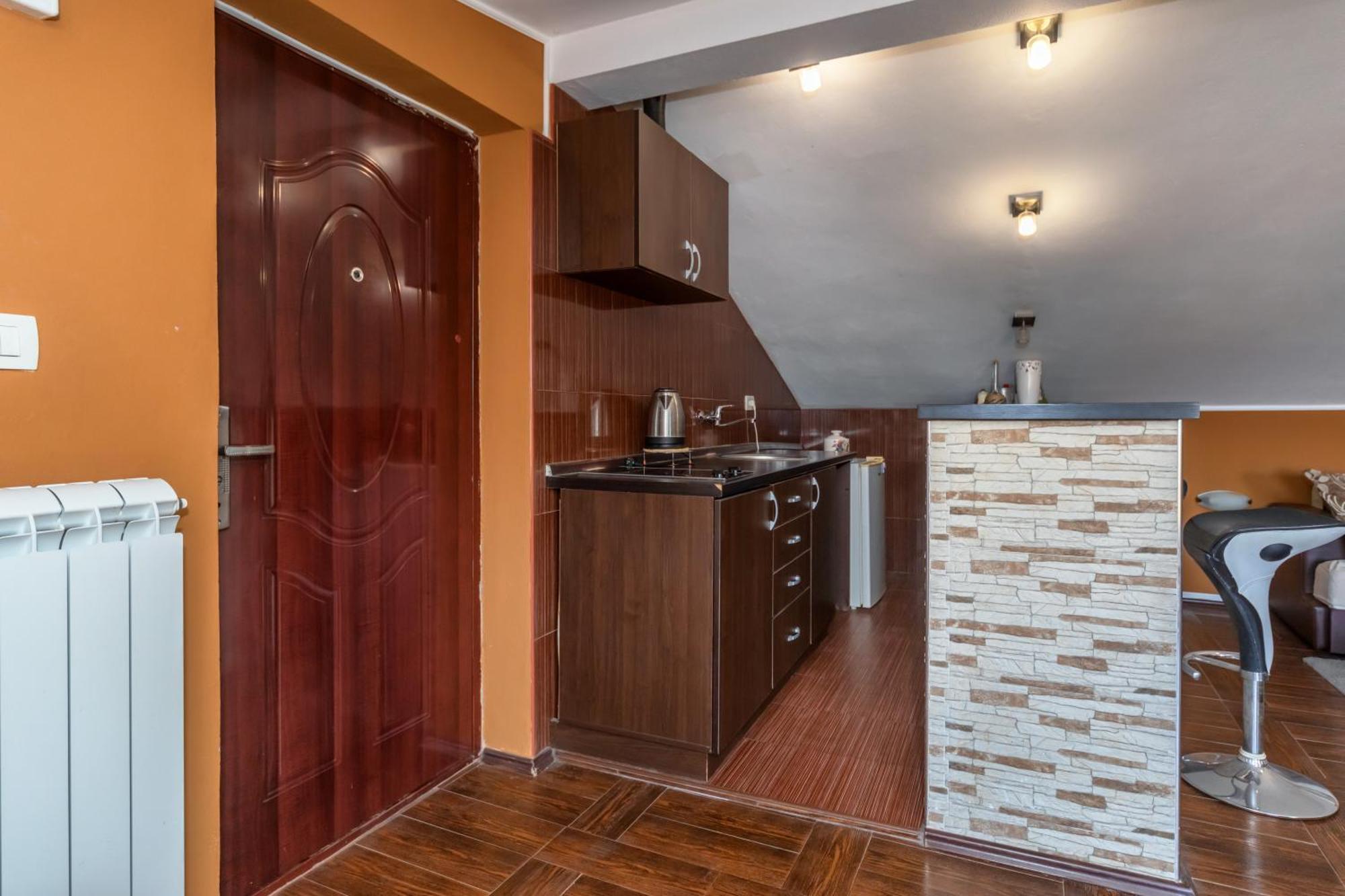 Apartments Pod Lozom With Seaview Petrovac na moru Zimmer foto